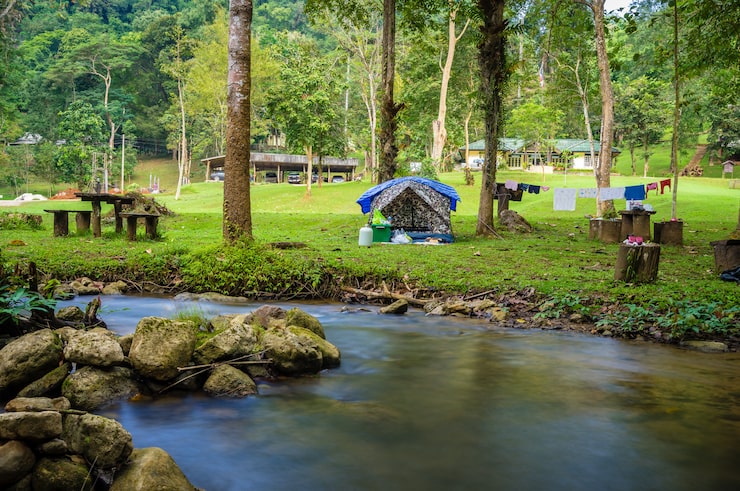 Jejak Film di Lembang: Camping Sambil Berwisata